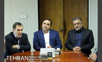 دیدار صمیمانه کارکنان شهرداری تهران با عیسی شریفی 6