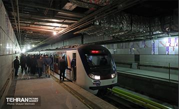 تست گرم بخش میانی خط ۶ مترو تهران 35