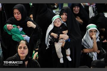 مراسم شیرخوارگان حسینی در مصلای تهران 13
