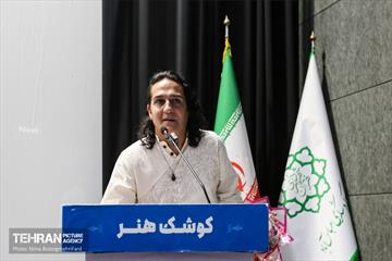 افتتاح دومین نمایشگاه «بی‌انتهاتر از عشق»