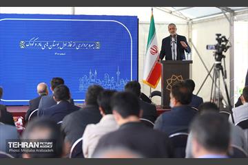 مـراسم بهره برداری از فاز اول بوستان های مادر و کودک 18