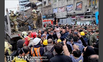 حضور رییس مجلس و دادستان کل کشور در محل پلاسکو 5