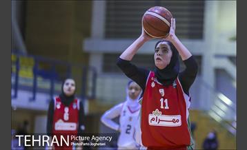 دیدارهای هفته پایانی بسکتبال زنان 3