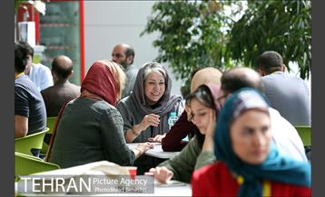 سی و پنجمین جشنواره جهانی فیلم فجر‎ 13