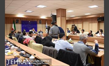 نشست خبری مدیر عامل سازمان مدیریت و نظارت بر تاکسیرانی تهران 3