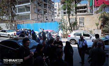 بازدید اصحاب رسانه از بازسازی ساختمان‌های آسیب‌دیده جنگ 12 روزه 4