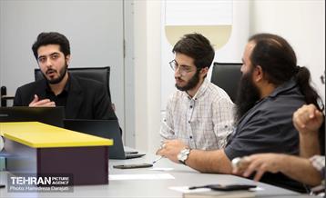 سومین روز داوری محصولات ارائه شده به کندو 1