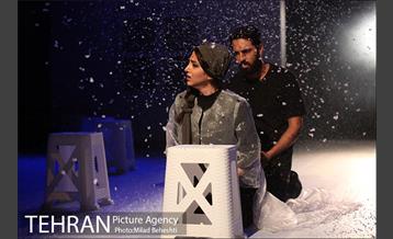 نمایش هملت؛ تهران 2017 3