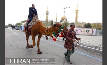 بازدید معاون فرهنگی و اجتماعی شهرداری از نمایشگاه عطر یاس 10