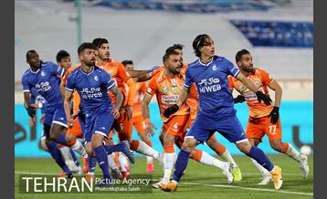 دیدار تیم های فوتبال استقلال و سایپا 19