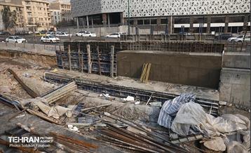 بازدید نخبگان منطقه ۵ از پروژه‌های عمرانی 42