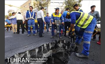 فرونشست زمین در خیابان 17شهریور 14