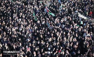 عزاداری شهادت امیرالمومنین (ع) در میدان امام حسین (ع) 11