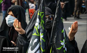 اجتماع بزرگ هیأت‌های عاشورای فاطمی 37