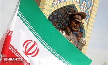 رونمایی از تندیس «خادم حرم» 3