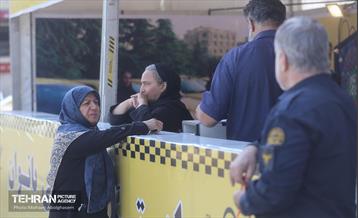 ایستگاه تاکسی بانوان در نمایشگاه زنان و تولید ملی 27