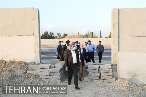 بازدید شهردار تهران از ضلع جنوبی خیابان استاد معین در پادگان جی 14