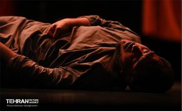 نمایش آئینی مذهبی «در انتظار...» 56