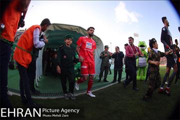 دیدار تیم های ذوب آهن و پرسپولیس 6