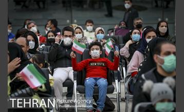 اجرای کنسرت سالار عقیلی در باغ کتاب 31