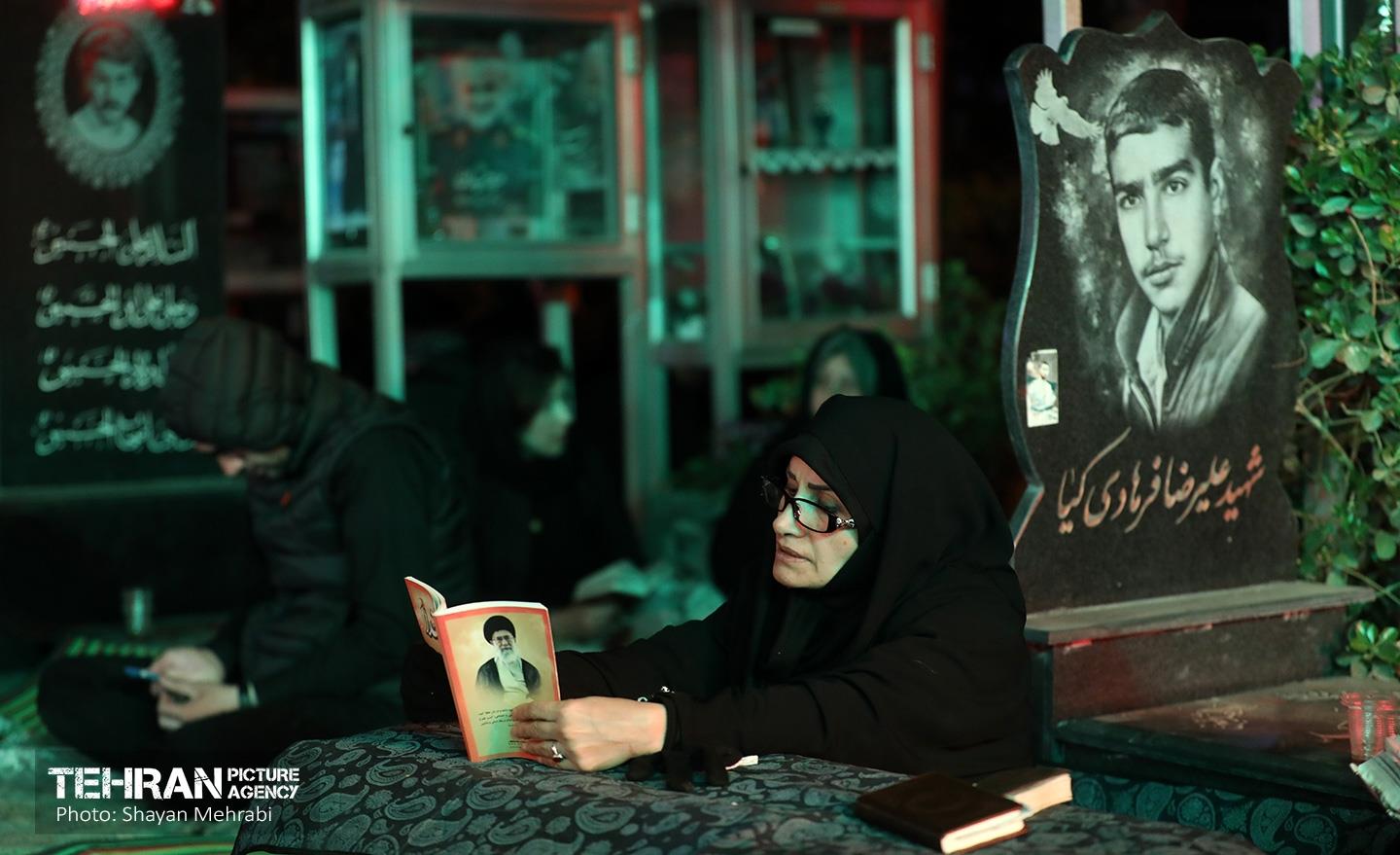 احیای شب بیست‌ویکم ماه رمضان در بهشت زهرا(س) 35