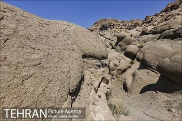 روستای ارواح سنگی 25