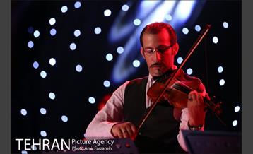 کنسرت حسین خواجه امیری (ایرج) در بندرعباس‎ 38