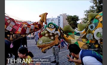 حواشی سومین روز جشنواره تئاتر عروسکی مبارک 2