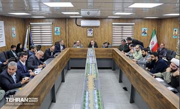 بازدید مدیرکل حوزه شهردار تهران از باغ راه حضرت زهرا(س) 35