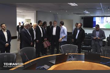 بازدید شهردار تهران از مرکز کنترل ترافیک 33