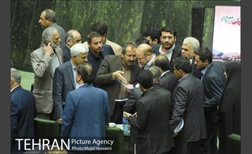 حضور شهردار تهران در جلسه علنی مجلس شورای اسلامی 33