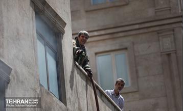 آتش‌سوزی انبار لوازم موتورسیکلت 36