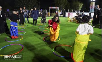 جشن «ایران عزیز» 11