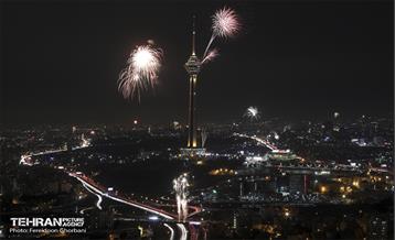 نور افشانی پایتخت از فراز برج میلاد  2