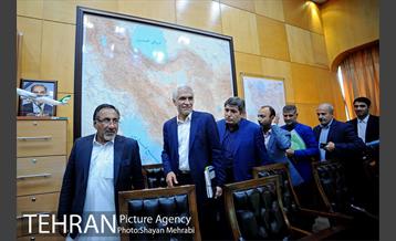 حضور شهردار تهران در کمیسیون عمران مجلس شورای اسلامی 40