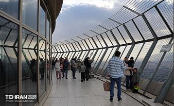 برج میلاد در ایام نوروز 22