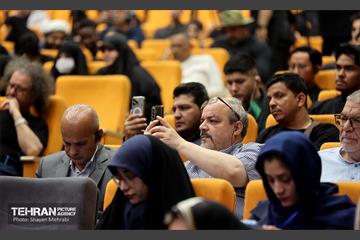 کنفرانس بین‌المللی تولد جهانی جدید 9