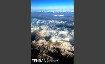 بر فراز ابرها‎ 8