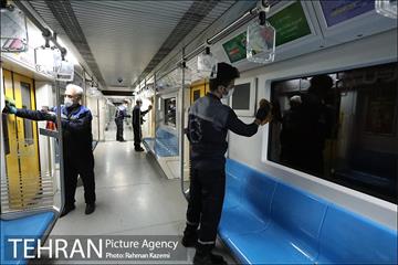 آغاز عملیات ضدعفونی کردن مترو تهران 5