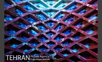 سمفونی نور سیمرغ صلح بر روی برج آزادی 19