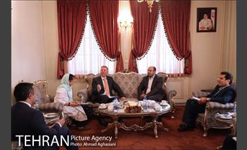 دیدار سفیر اتریش با دکتر گیل آبادی 4