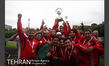 قهرمانی تیم فوتبال هنرمندان در جام جهانی 6