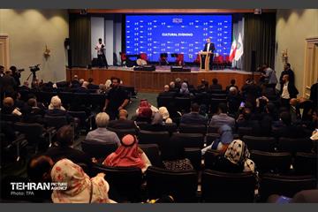 مجمع گفتگوی تهران 16