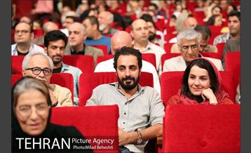 دهمین جشن منتقدان و نویسندگان سینمایی ایران‎ 1