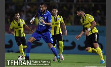 دیدار تیم‌های فوتبال پارس جنوبی جم و استقلال 9