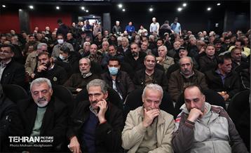 طرح تشویقی پرداخت الکترونیک کرایه تاکسی برای تاکسیرانان برتر 40