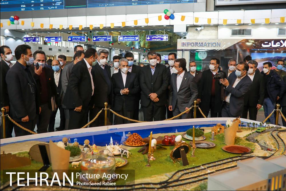 بهره برداری از 289 دستگاه ناوگان ریلی تولید داخل 35