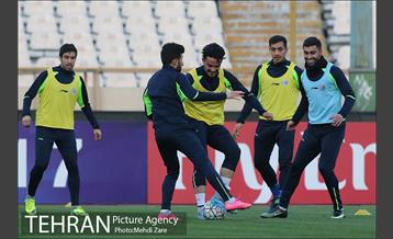 تمرین تیم فوتبال استقلال