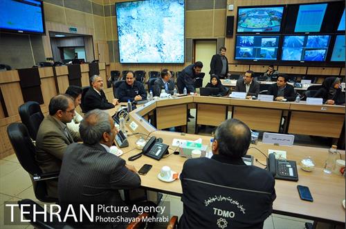 بازدید احمد مسجد جامعی از مراکز مرتبط با زلزله تهران 1