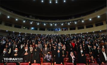 همایش بزرگداشت شهدای مدافع سلامت و بهداری مقاومت 1